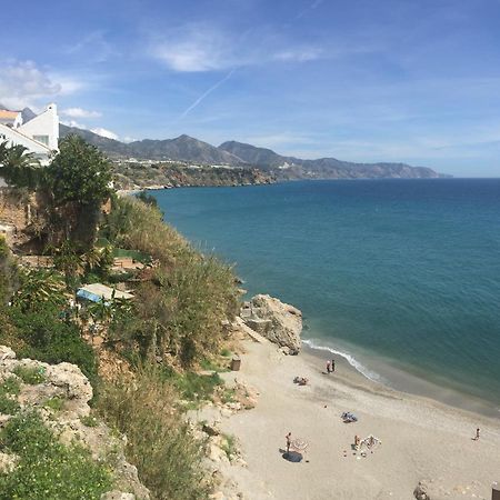 Edificio Verdemar - Stunning 1 Bed Apartment With Pool & Sea Views ネルハ エクステリア 写真